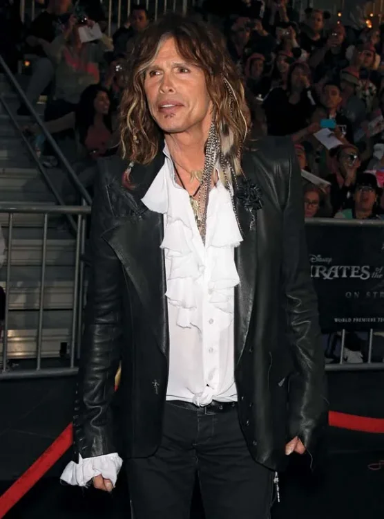 Steven-Tyler.thumb.webp.19242b34da44102b725da726a14145ce.webp